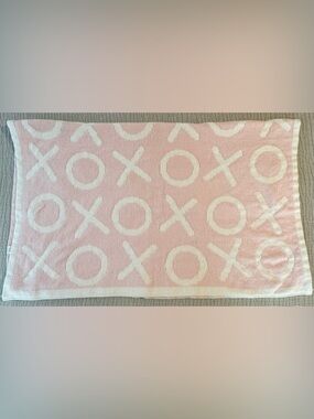 Nordstrom Baby Plush Knit XOXO Blanket